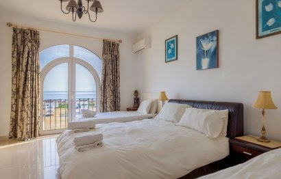 Reventa - House - Townhouse - Estepona - Estepona Centro