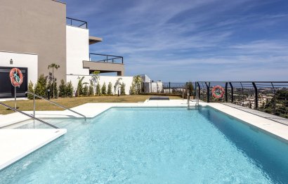 Resale - Apartment - Middle Floor Apartment - Marbella - Nueva Andalucia