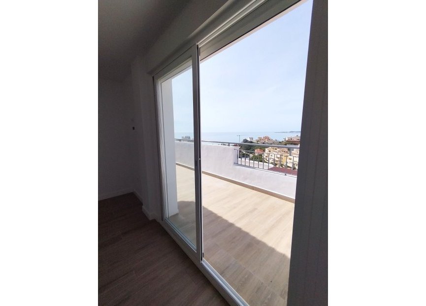 Resale - Apartment - Penthouse - Benalmádena - Torrequebrada