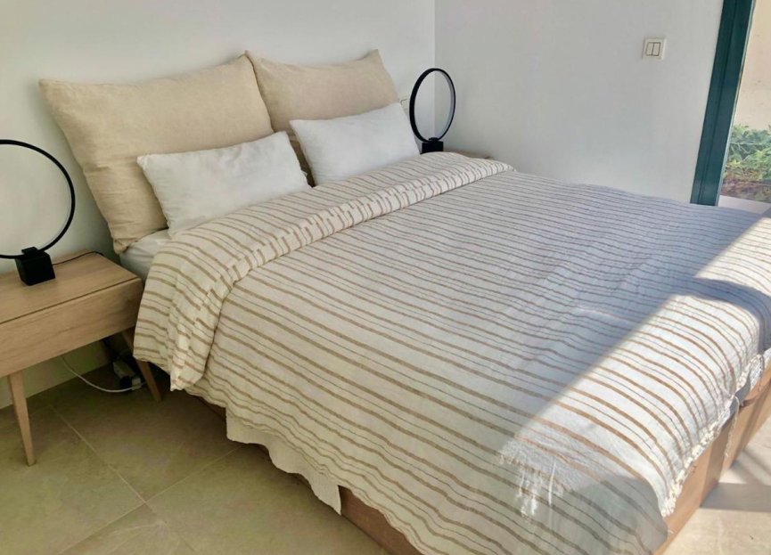 Resale - Apartment - Ground Floor Apartment - Marbella - Cabopino