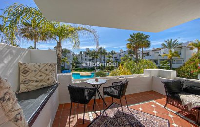 Reventa - Apartment - Middle Floor Apartment - Estepona - Estepona Centro