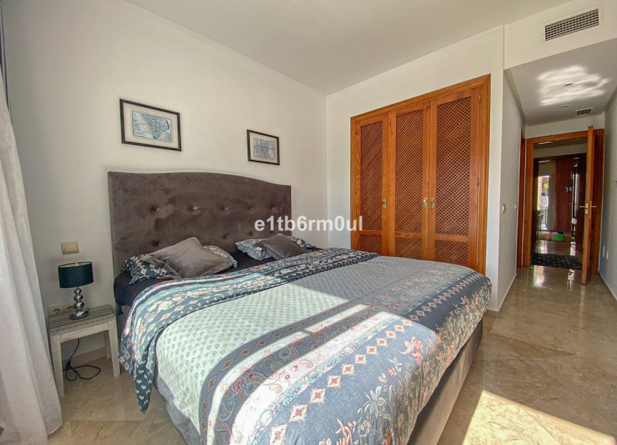 Reventa - Apartment - Middle Floor Apartment - Estepona - Estepona Centro