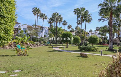 Reventa - Apartment - Middle Floor Apartment - Estepona - Estepona Centro