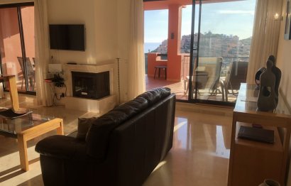 Resale - Apartment - Middle Floor Apartment - Mijas - Calahonda