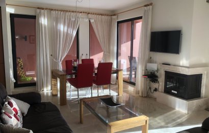 Resale - Apartment - Middle Floor Apartment - Mijas - Calahonda