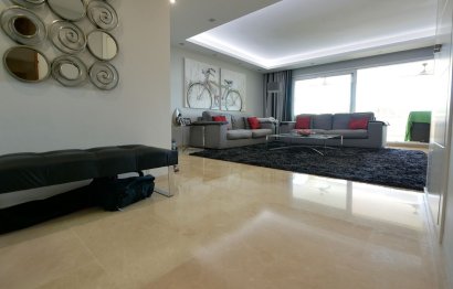 Resale - Apartment - Middle Floor Apartment - Marbella - Cabopino