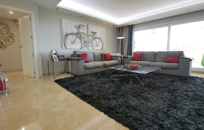 Resale - Apartment - Middle Floor Apartment - Marbella - Cabopino