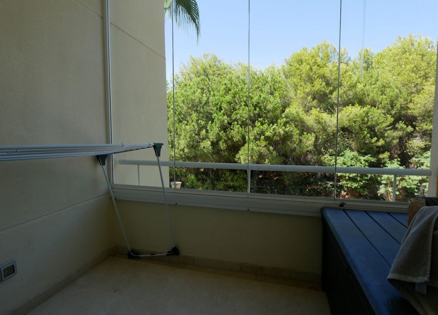 Resale - Apartment - Middle Floor Apartment - Marbella - Cabopino