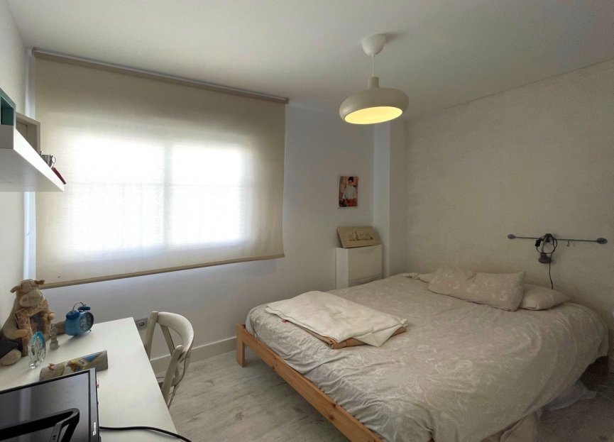 Resale - Apartment - Middle Floor Apartment - Fuengirola - Fuengirola Centro