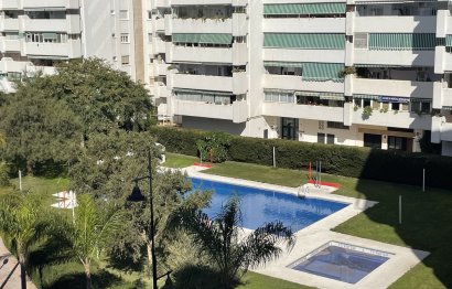 Resale - Apartment - Middle Floor Apartment - Fuengirola - Fuengirola Centro