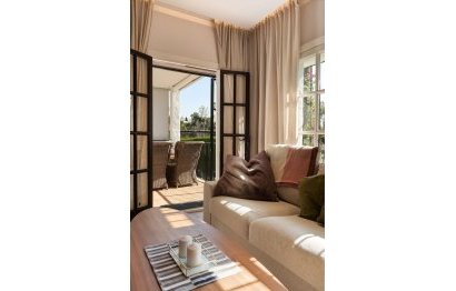 Resale - Apartment - Ground Floor Apartment - Marbella - Nueva Andalucia