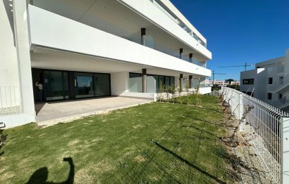 Resale - Apartment - Middle Floor Apartment - Estepona - Estepona Centro