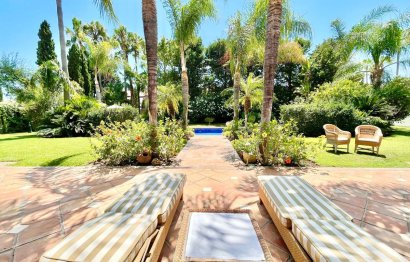 Resale - House - Detached Villa - Marbella - Guadalmina Baja