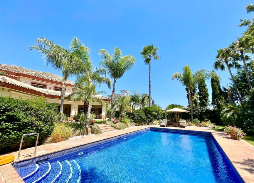 Resale - House - Detached Villa - Marbella - Guadalmina Baja