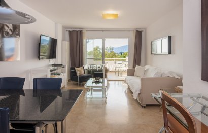 Resale - Apartment - Middle Floor Apartment - Estepona - Estepona Centro