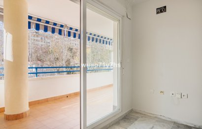 Resale - Apartment - Middle Floor Apartment - Marbella - Marbella Centro