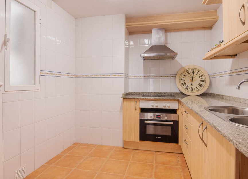 Resale - Apartment - Middle Floor Apartment - Marbella - Marbella Centro