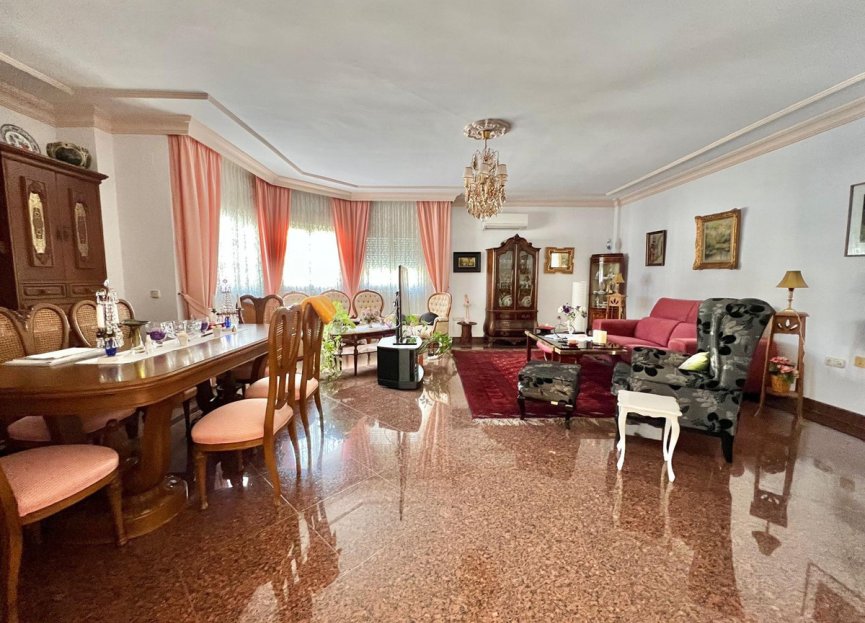 Resale - House - Detached Villa - Fuengirola - Fuengirola Centro