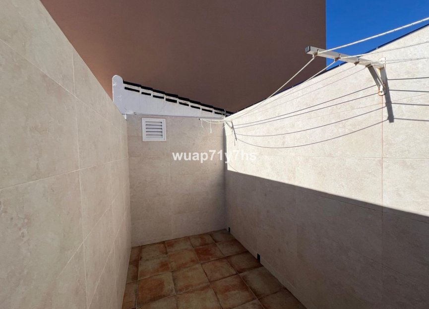 Resale - House - Detached Villa - Fuengirola - Fuengirola Centro