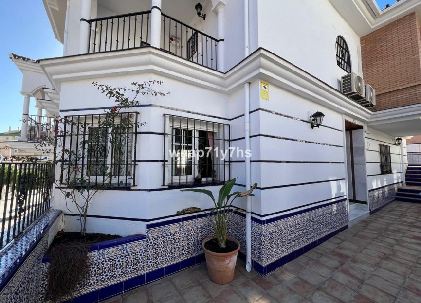 Resale - House - Detached Villa - Fuengirola - Fuengirola Centro