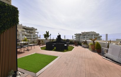 Resale - Apartment - Middle Floor Apartment - Benalmádena - Benalmadena Costa