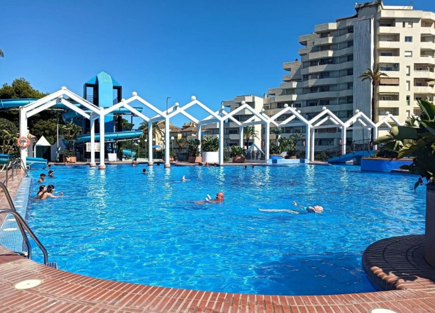 Resale - Apartment - Middle Floor Apartment - Benalmádena - Benalmadena Costa