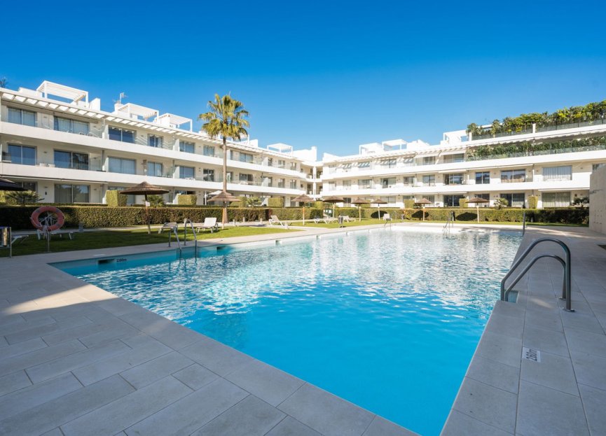 Resale - Apartment - Ground Floor Apartment - Estepona - Bel Air