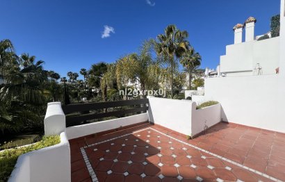 Resale - House - Semi-Detached House - Estepona - Costalita