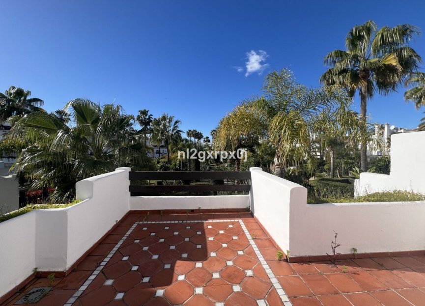 Reventa - House - Semi-Detached House - Estepona - Costalita