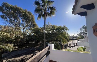 Reventa - House - Semi-Detached House - Estepona - Costalita