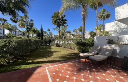 Resale - House - Semi-Detached House - Estepona - Costalita