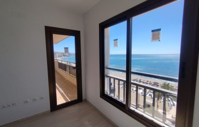 Resale - Apartment - Middle Floor Apartment - Fuengirola - Fuengirola Centro