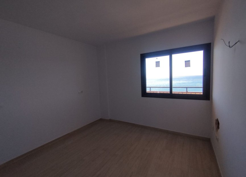 Resale - Apartment - Middle Floor Apartment - Fuengirola - Fuengirola Centro