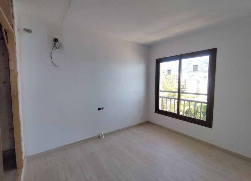 Resale - Apartment - Middle Floor Apartment - Fuengirola - Fuengirola Centro