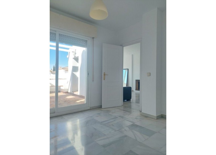 Resale - Apartment - Top Floor Apartment - Marbella - Nagüeles