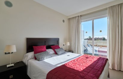 Resale - Apartment - Penthouse - Estepona - Estepona Centro