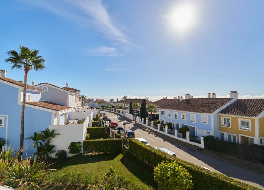 Resale - Apartment - Penthouse - Estepona - Estepona Centro