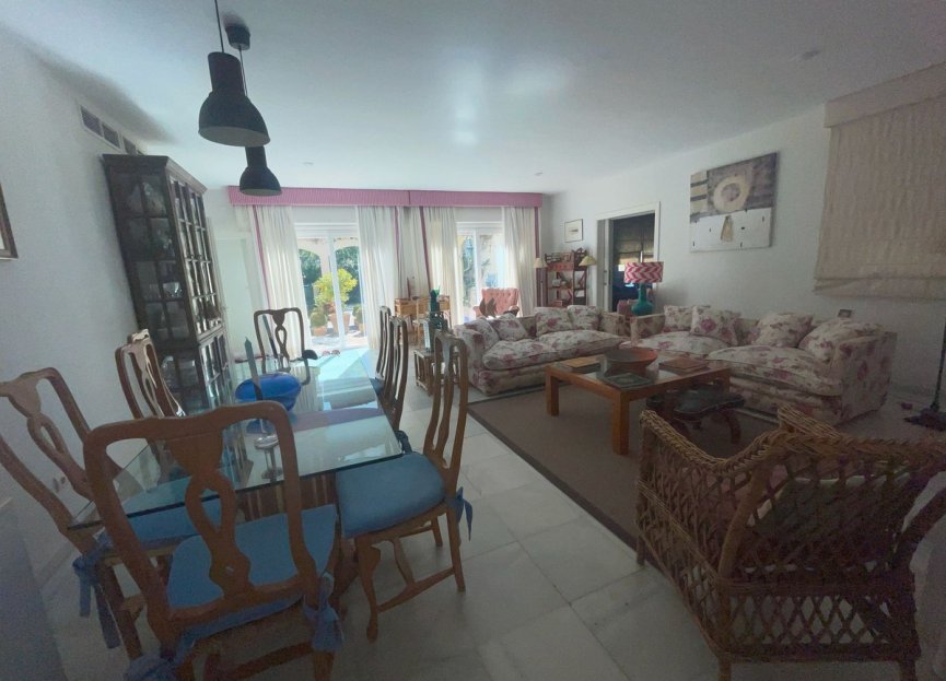 Reventa - House - Detached Villa - Sotogrande