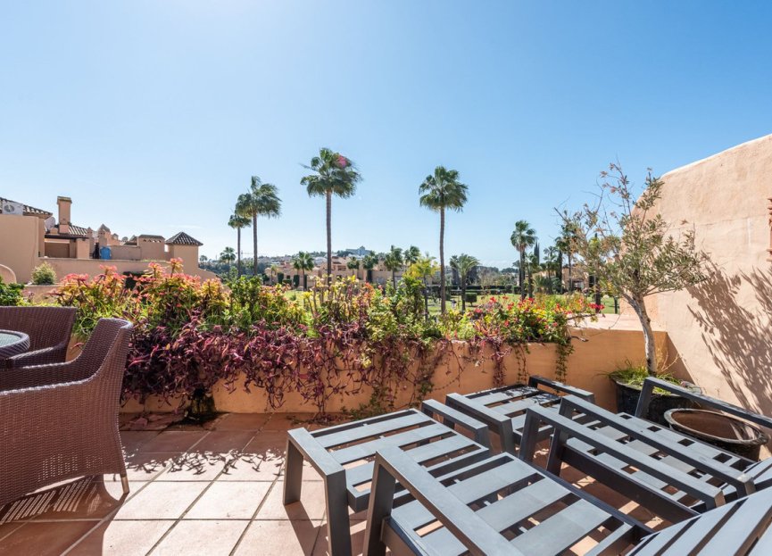 Resale - Apartment - Penthouse - Estepona - Atalaya