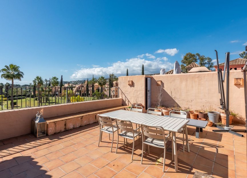 Resale - Apartment - Penthouse - Estepona - Atalaya