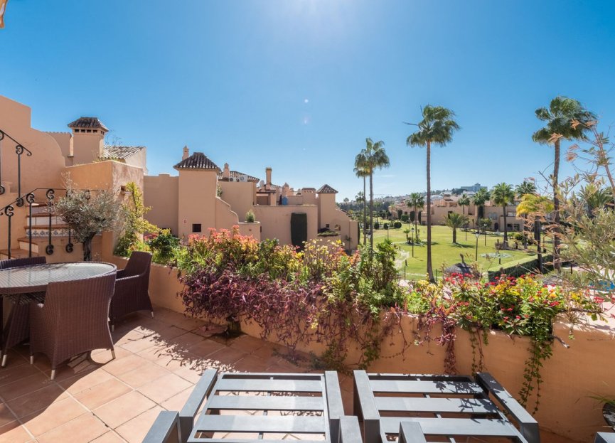 Resale - Apartment - Penthouse - Estepona - Atalaya