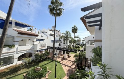 Resale - Apartment - Middle Floor Apartment - Marbella - San Pedro De Alcantara