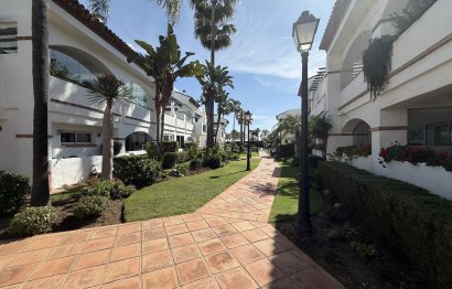 Resale - Apartment - Middle Floor Apartment - Marbella - San Pedro De Alcantara