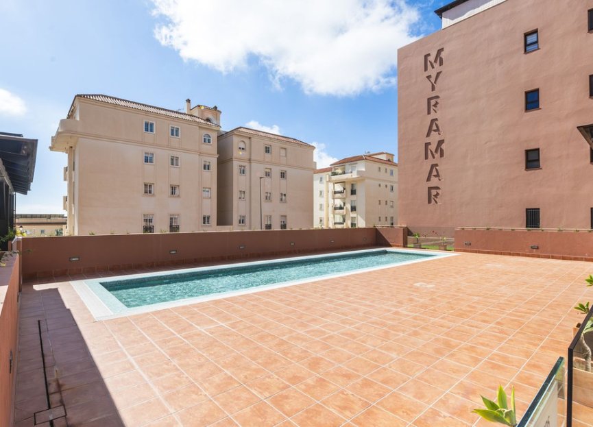 Resale - Apartment - Penthouse - Benalmádena - Benalmadena Centro