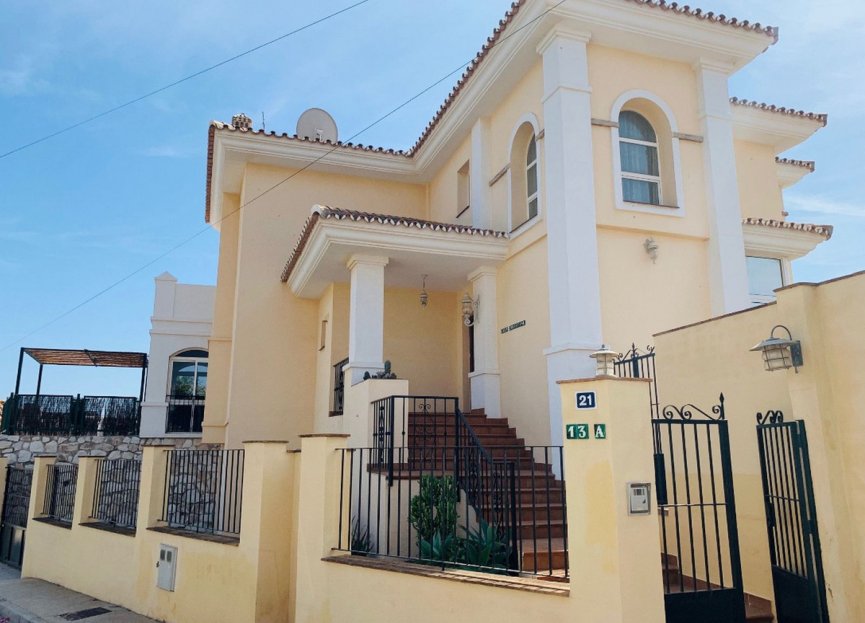 Resale - House - Detached Villa - Mijas - El Faro