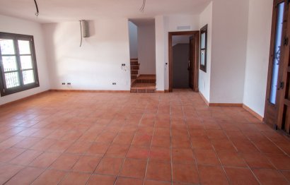 Resale - House - Finca - Cortijo - Casares - Casares Centro