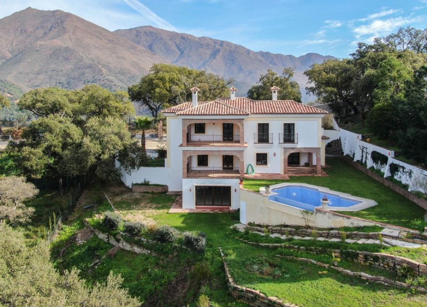 Resale - House - Finca - Cortijo - Casares - Casares Centro