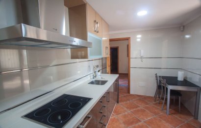 Resale - House - Finca - Cortijo - Estepona - Estepona Centro