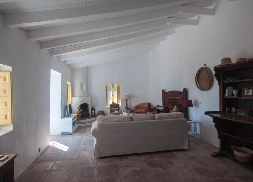 Resale - House - Finca - Cortijo - Casares - Casares Centro