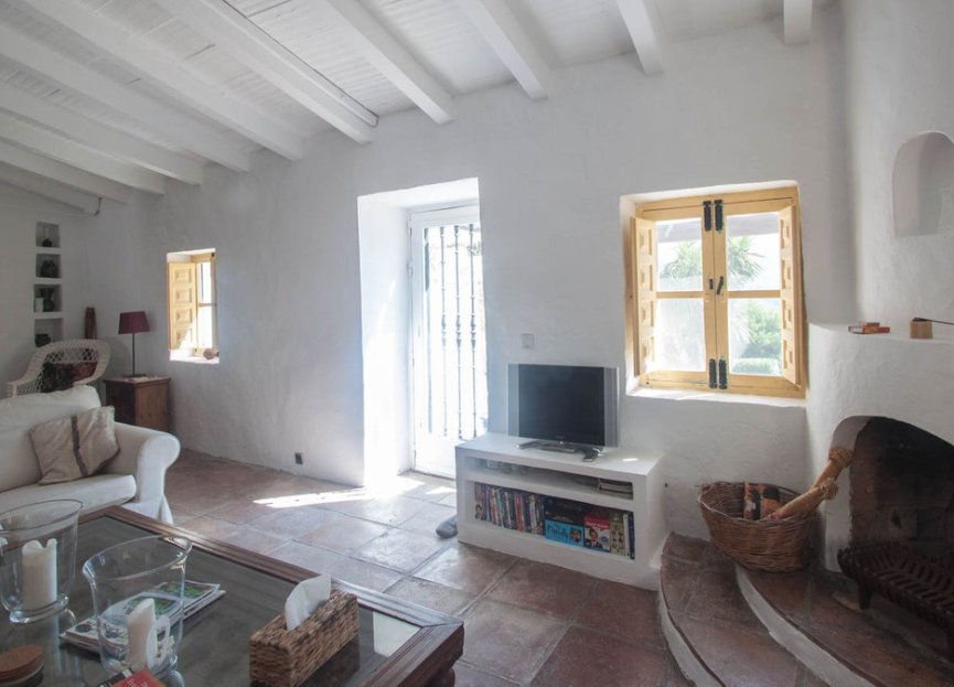 Resale - House - Finca - Cortijo - Casares - Casares Centro